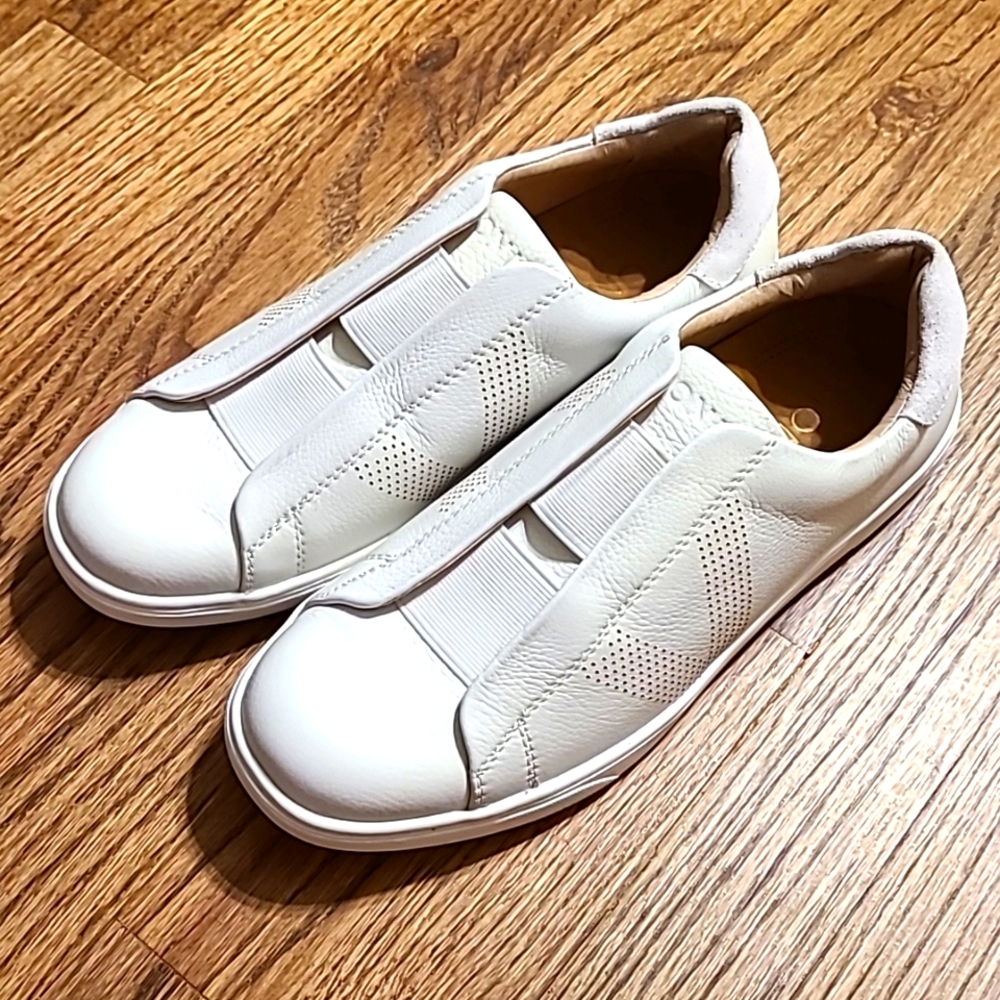 White Vionic Sneakers